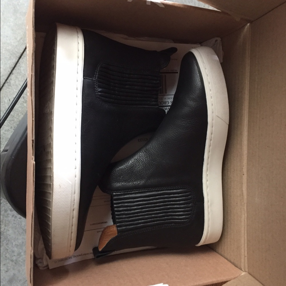 Loeffler Randall Chelsea Blk Leather HiTop Sneaker